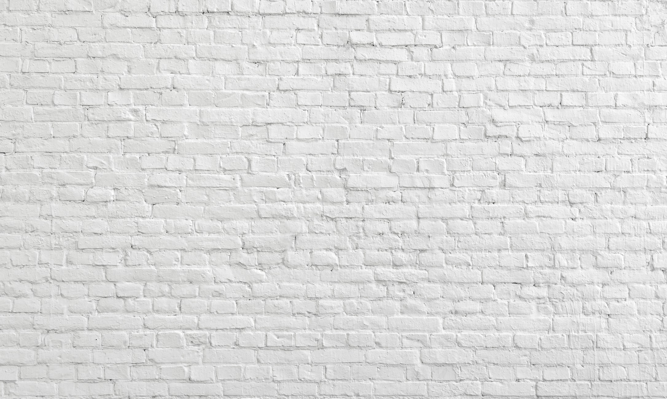 Weiße Backsteinmauer